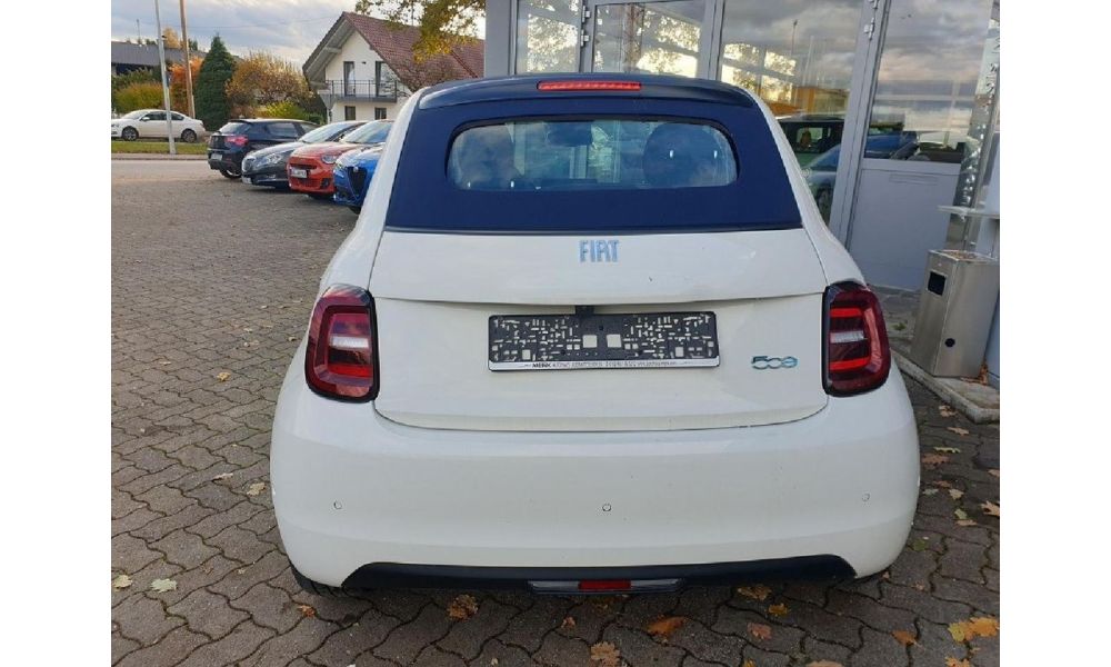 156458