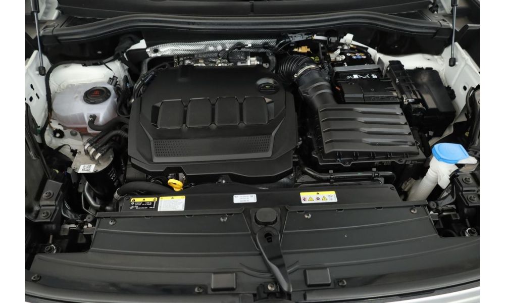 492700