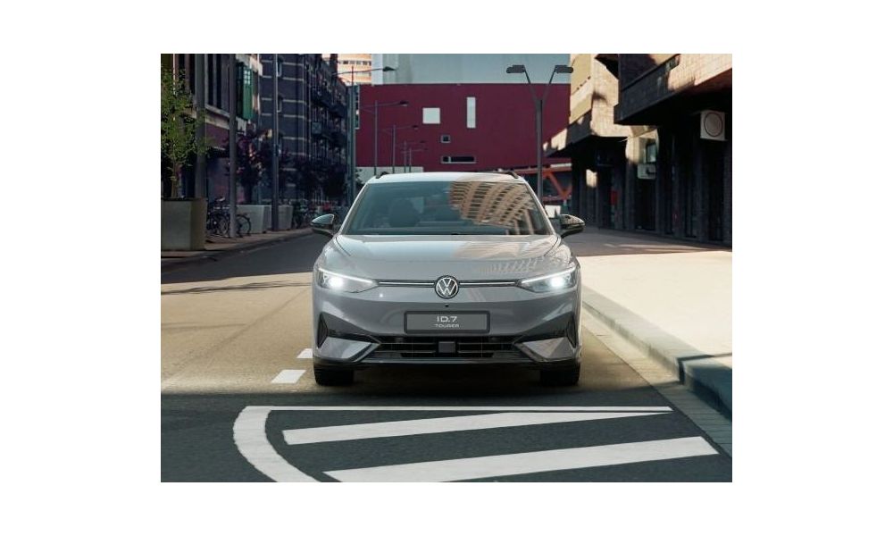 314030