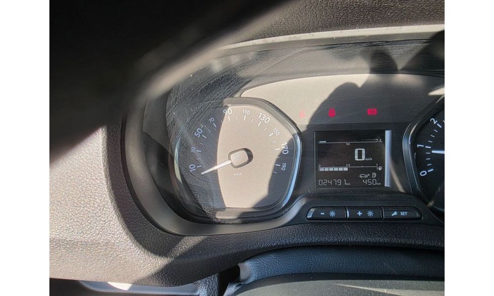 781120