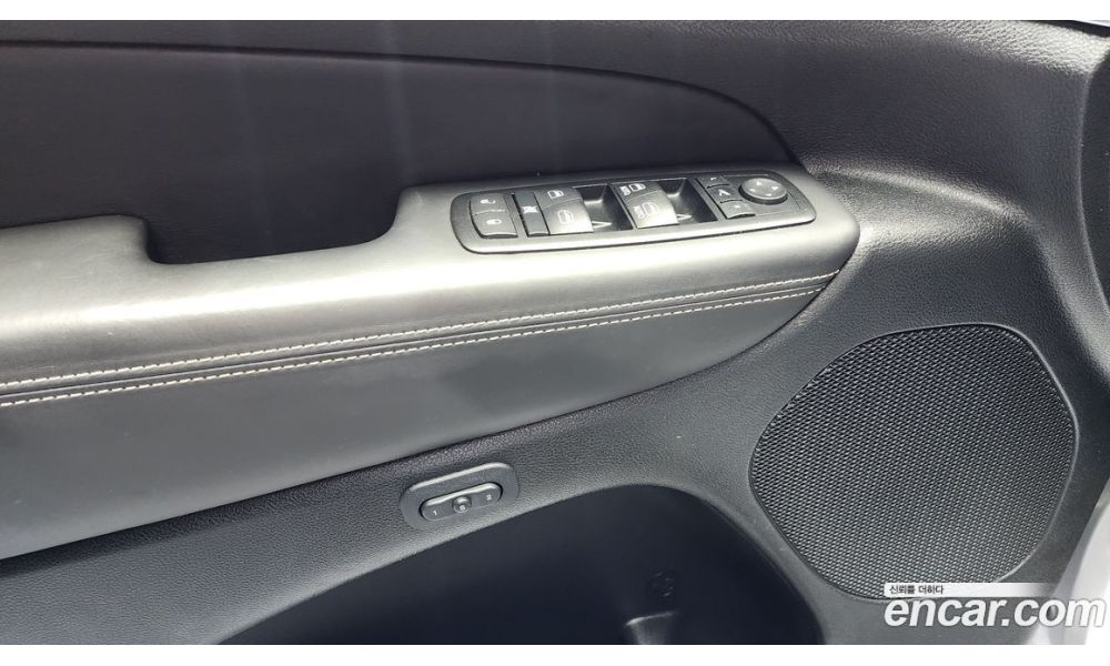 618704