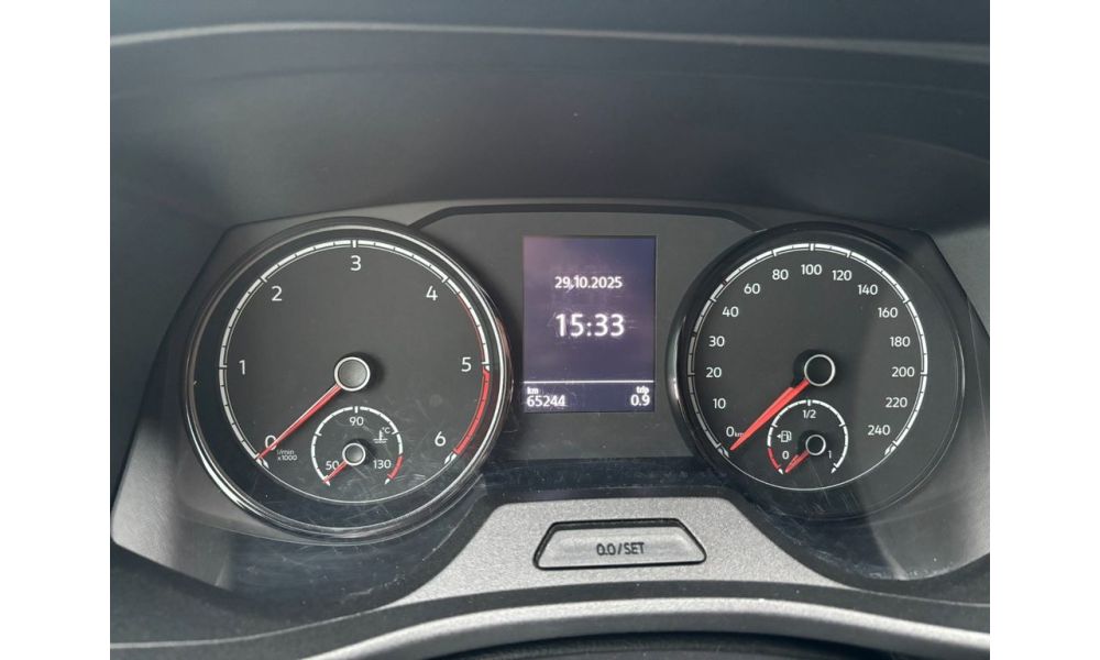 882409