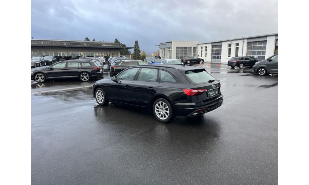 163002