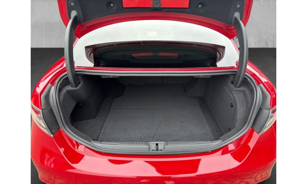 232548