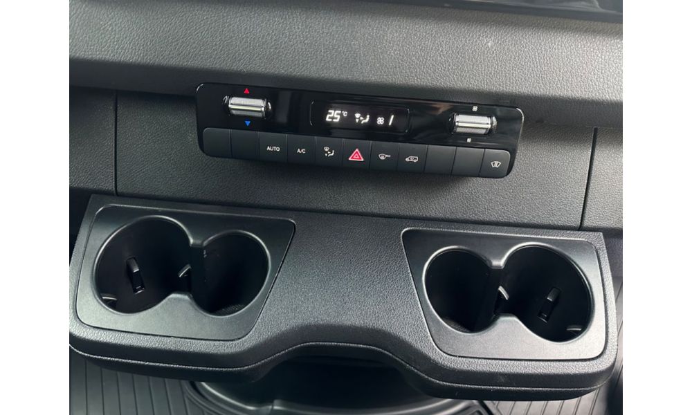 343200