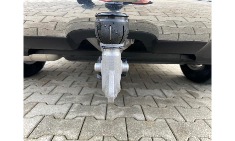 323722