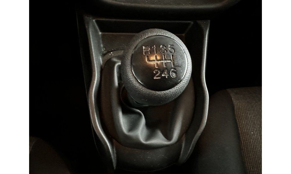 843948