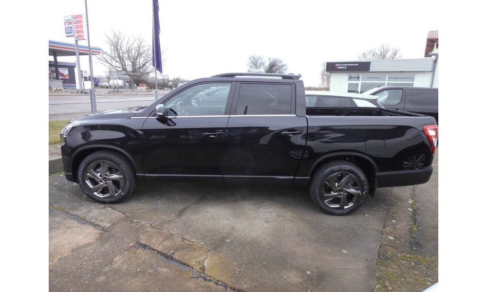793736