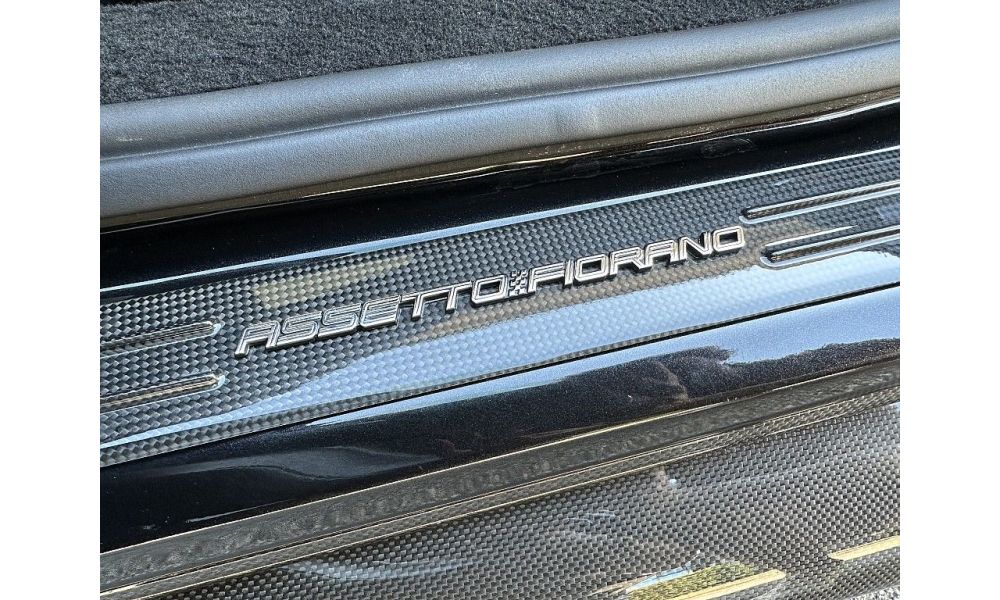 874405