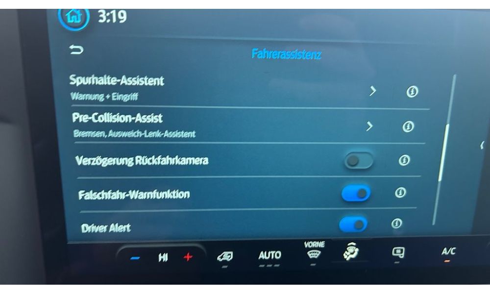 584411
