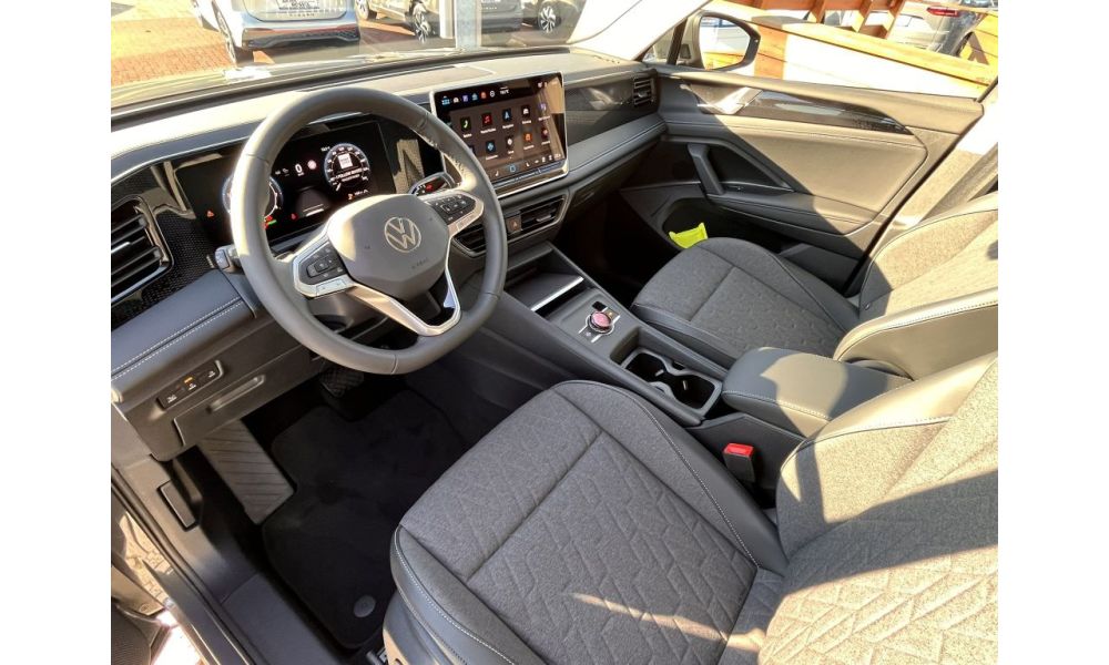 652252