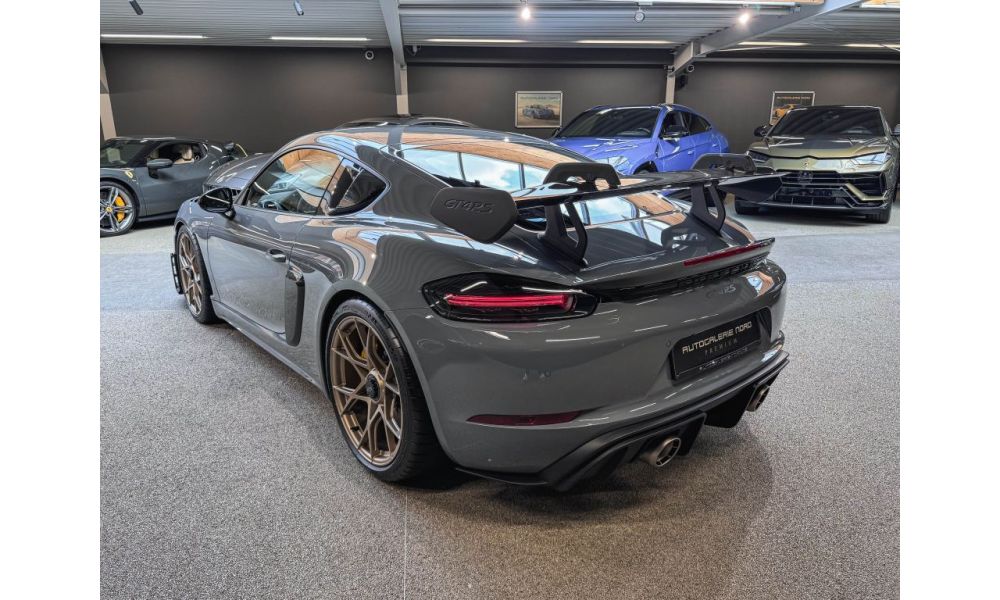 791888