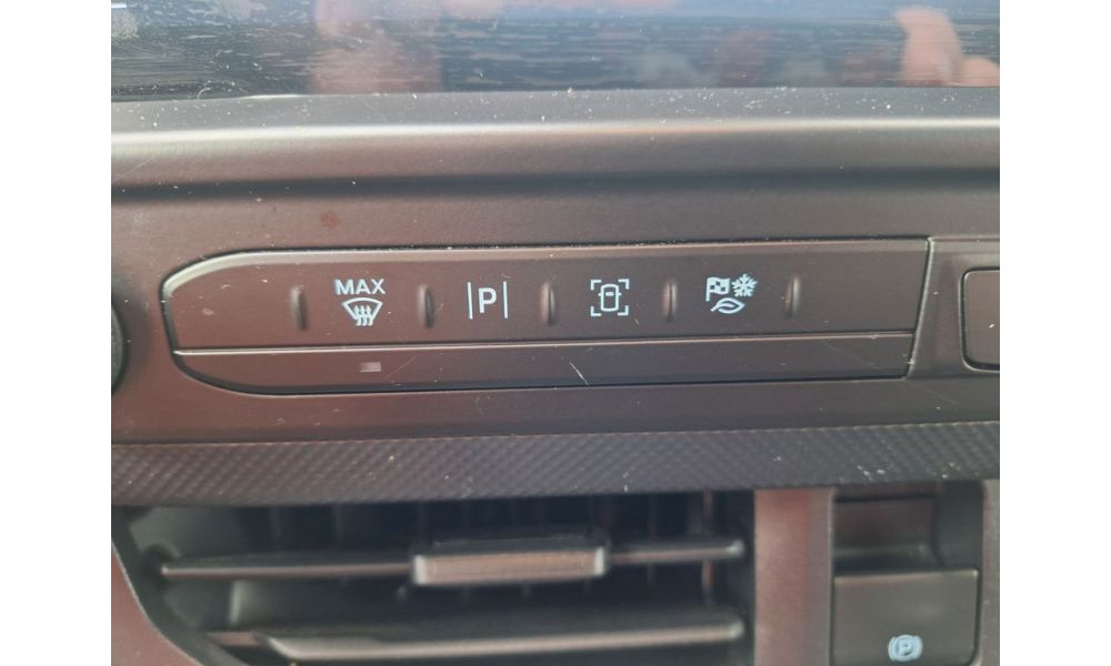 772649