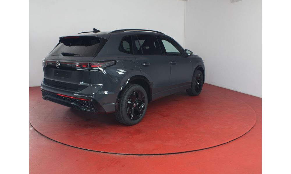 670357