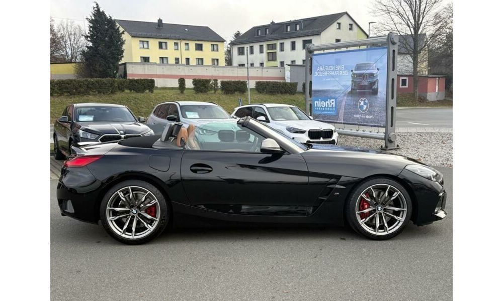 424050