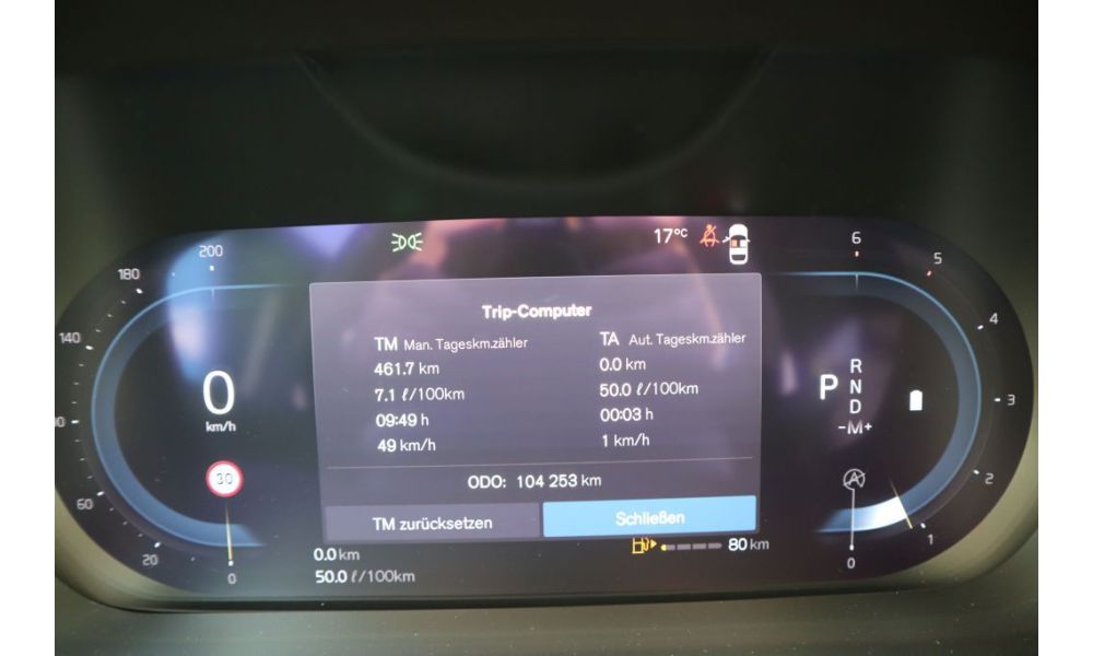 568643