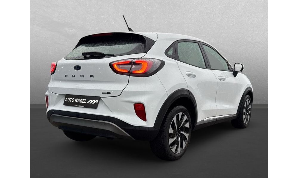 695200