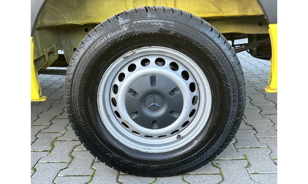 112542