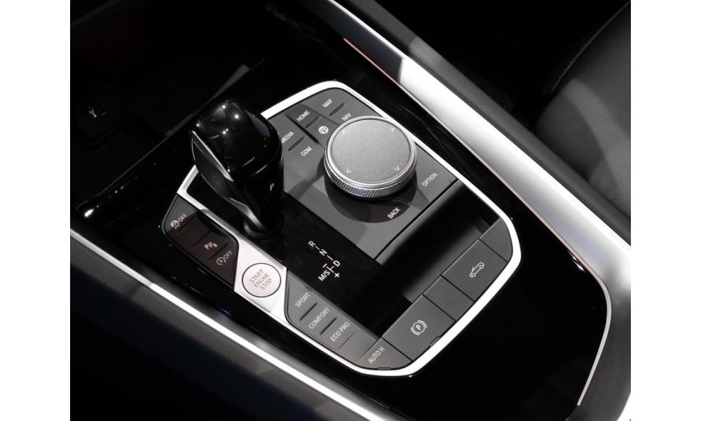 899911