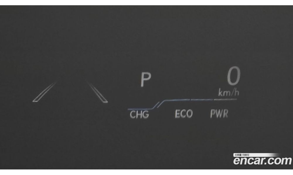 733840