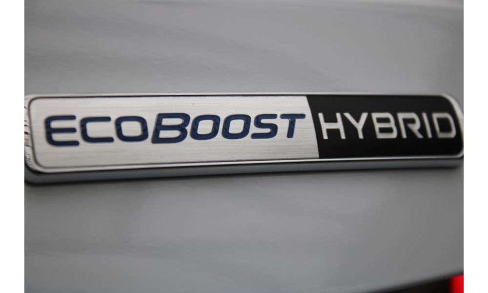 369908