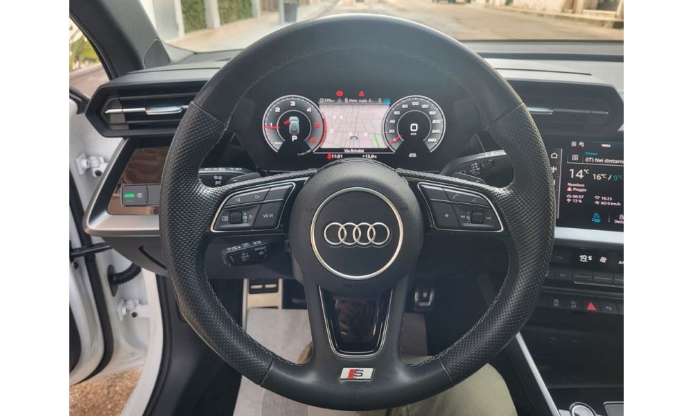 649633