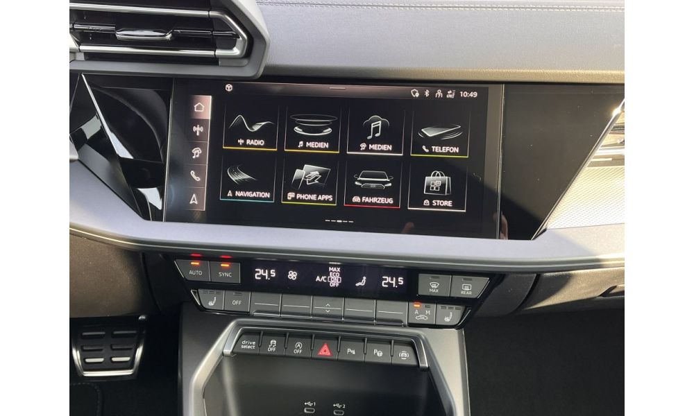 585989