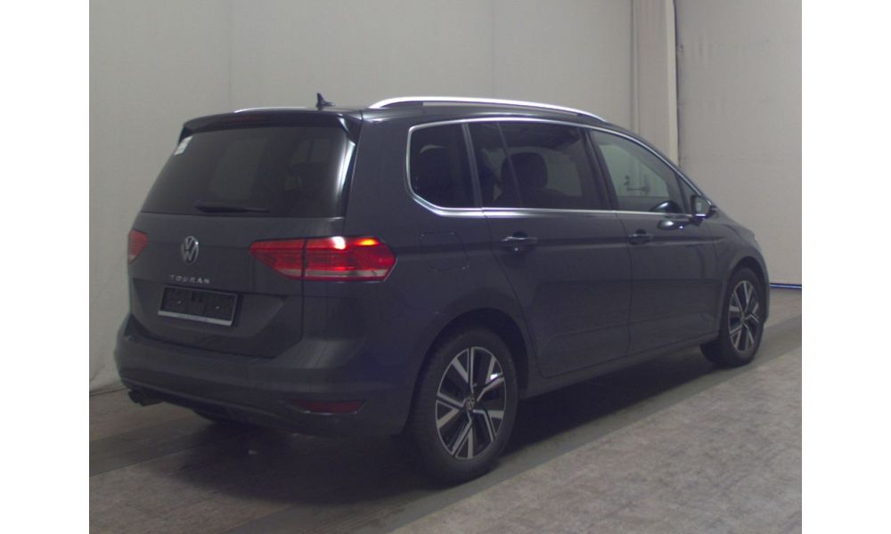 267569