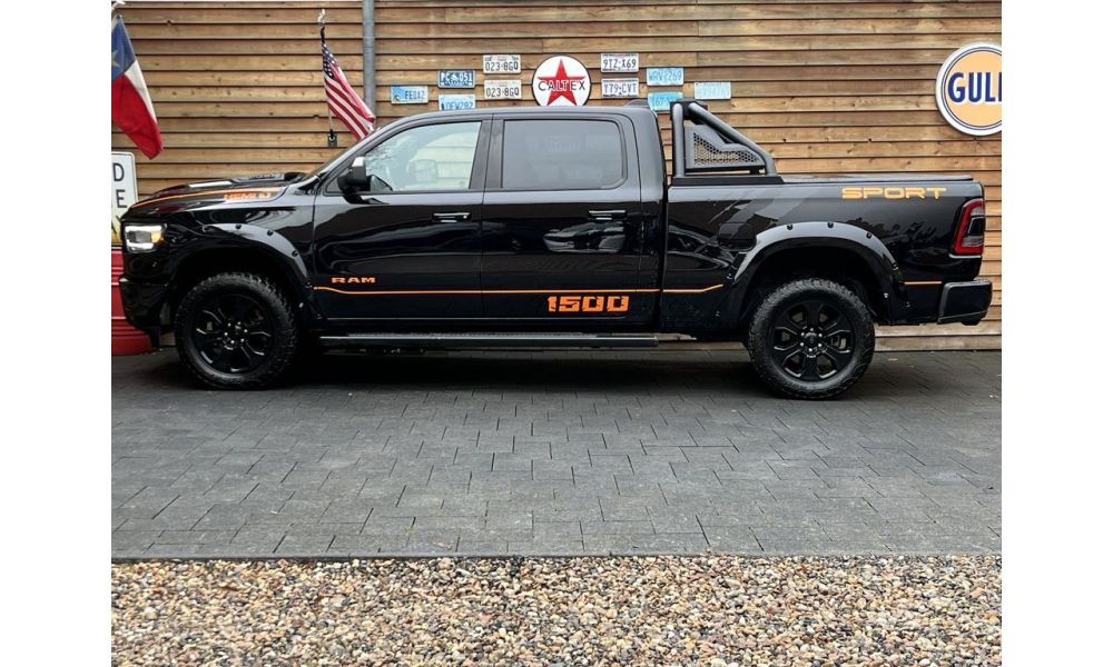 963921