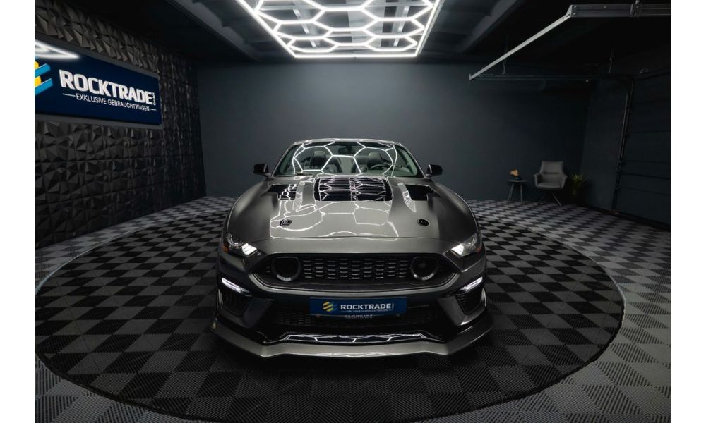 702932