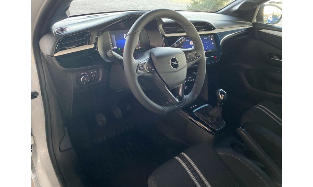 558304