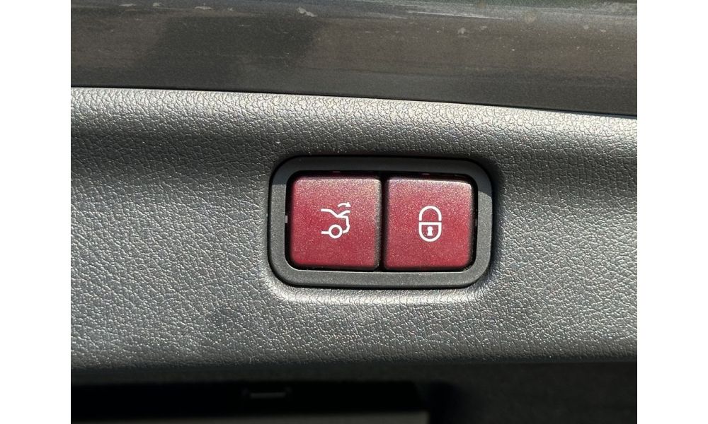 102675