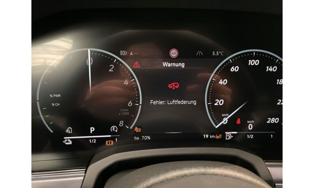 767694