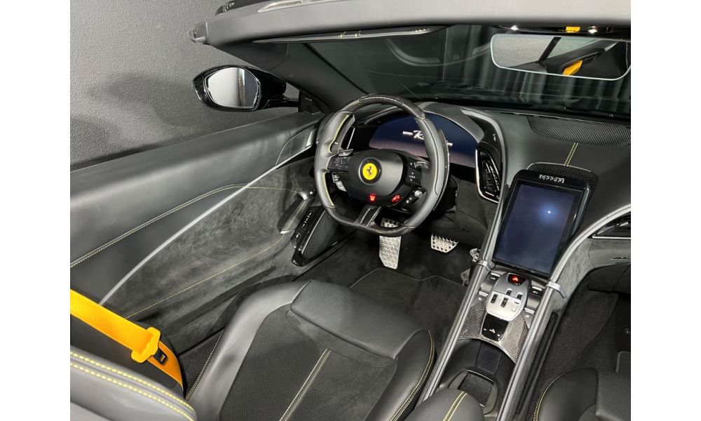 297658