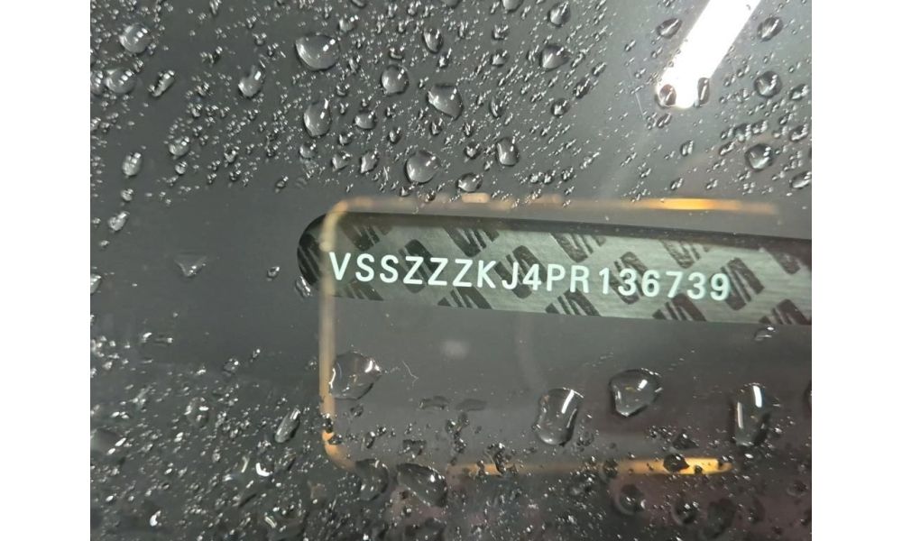 498195