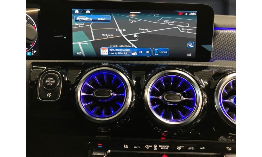 863603