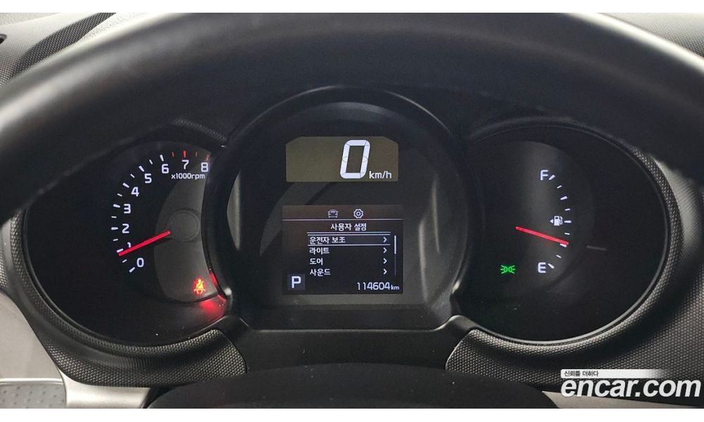 605825