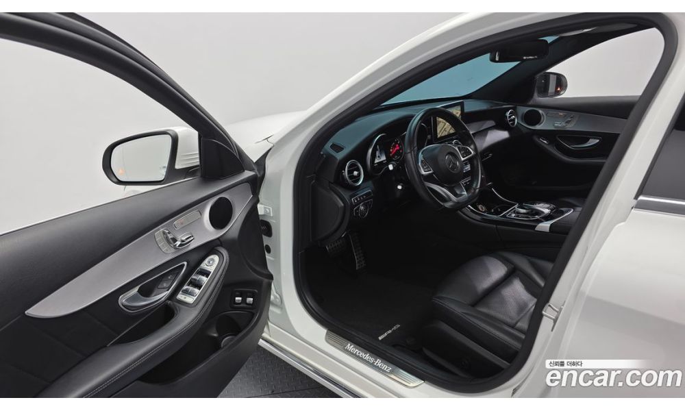 605951