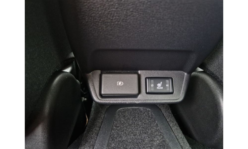 599856