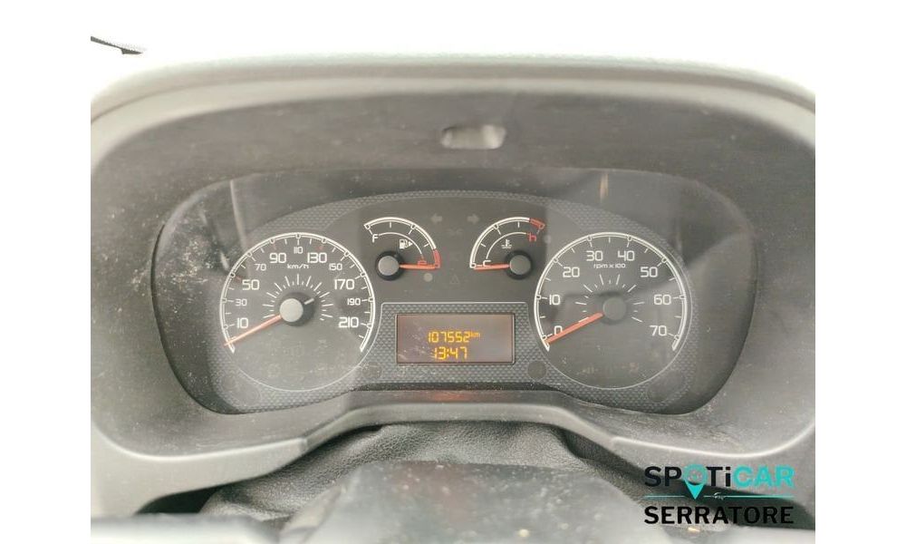 567775