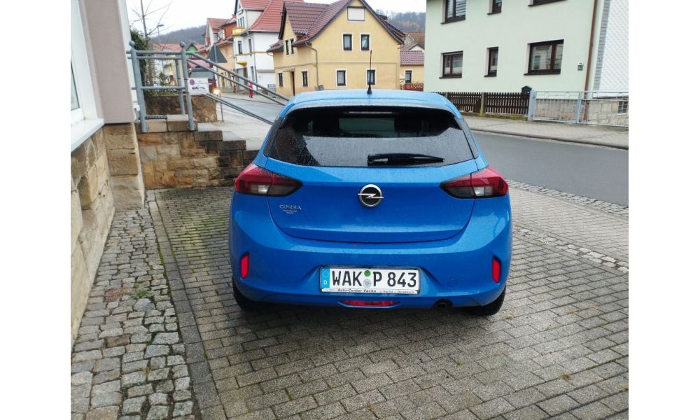 568181