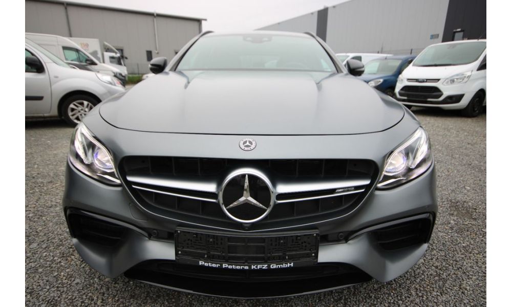 683161