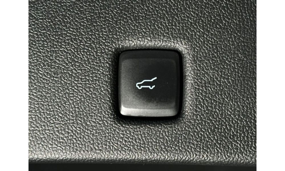 447553