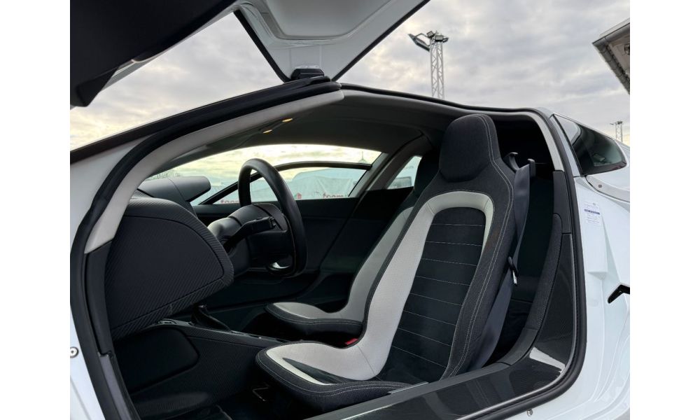 813034