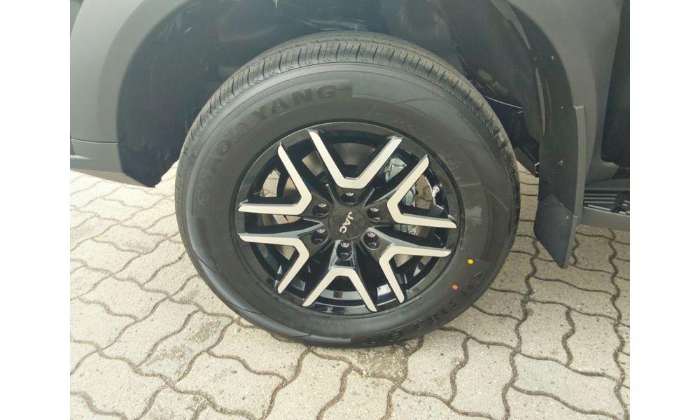 766859