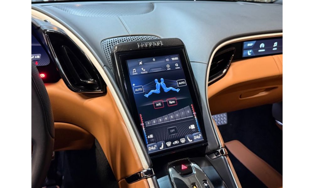 569867