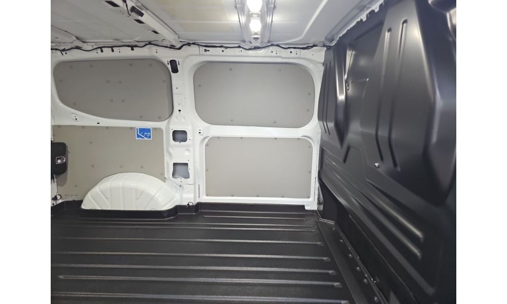257102