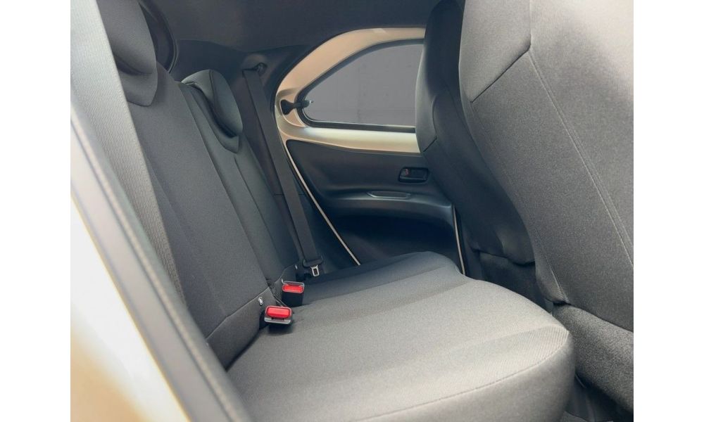 410128
