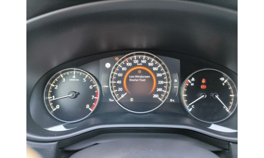 693979