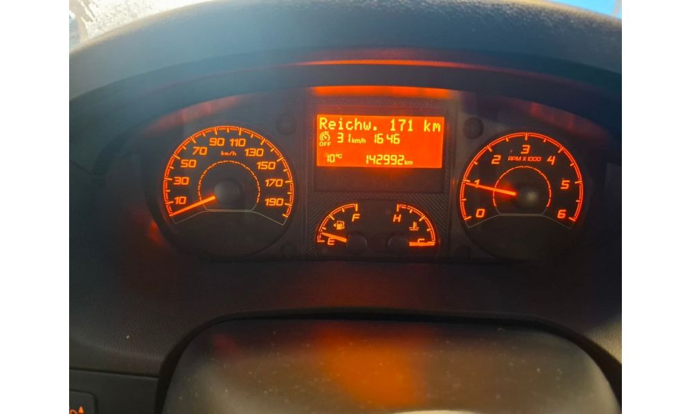 427492